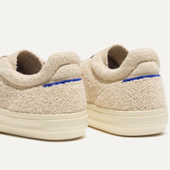 Rothy’s The Women's RS02 Sneaker in Honeybun Bouclé - Picture 2 of 10